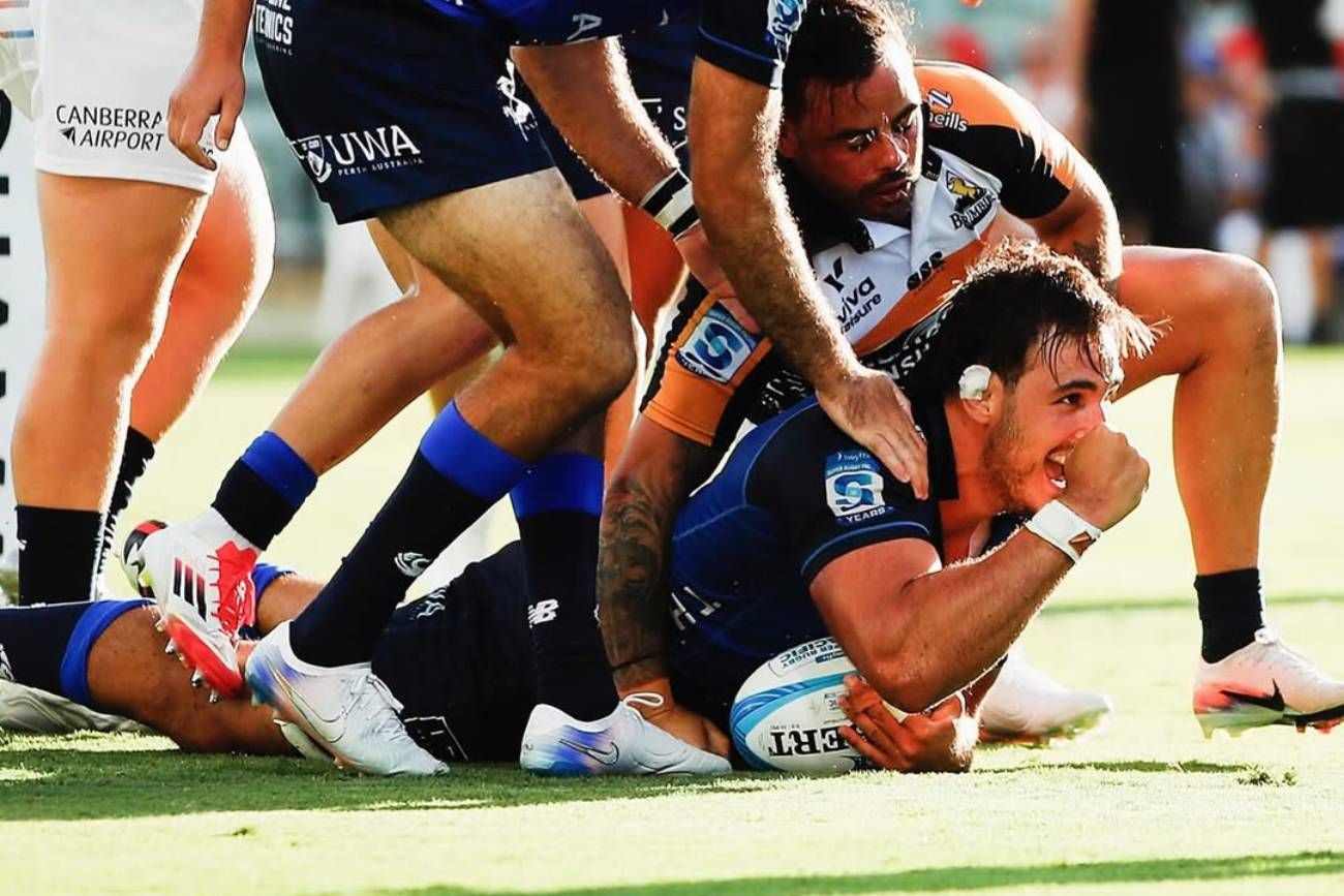 Franco Molina fue la figura en el triunfo de su equipo Western Force en el Super Rugby Pacific.
