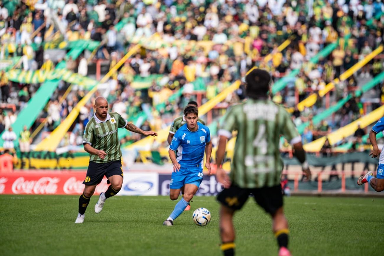 Estudiantes RC vs Aldosivi.