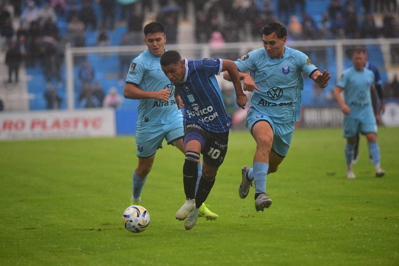 Racing de Nueva Italia se enfrenta de local con Ciudad de Bolívar por la fecha 8 de la Primera Nacional. 