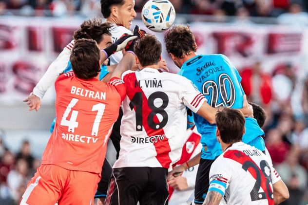 Belgrano, sin ideas, perdió con River 3 a 0 en Nuñez.