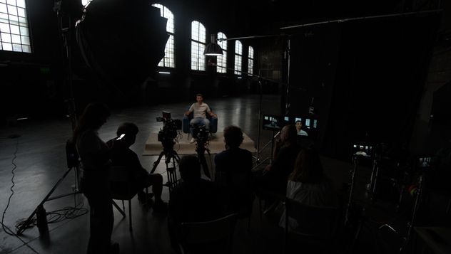 "El método Scaloni": Lionel Sacaloni en el set de la serie documental.