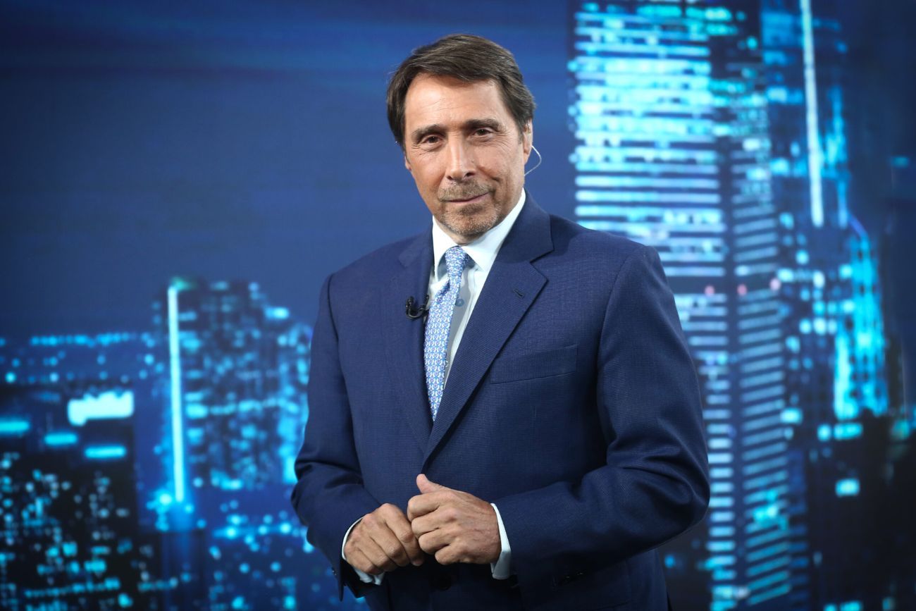 Eduardo Feinmann, furioso con los programas que entrevistaron a la abogada que estuvo detenida en Brasil por un acto de racismo. 