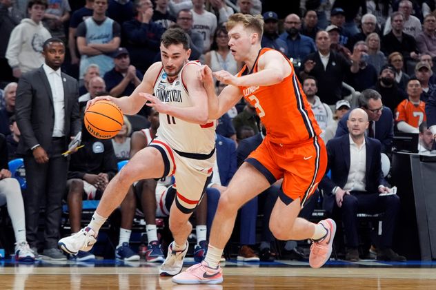 Alex Karaban es una "leyenda" de Uconn, con tres títulos de la NCAA y la chances de sumar el cuarto. 