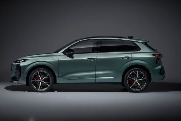 El nuevo Audi Q3 mide 4,53 metros de largo, 40 mm más que antes, aunque mantiene el alto (1,58 m) y el ancho (1,86 m).