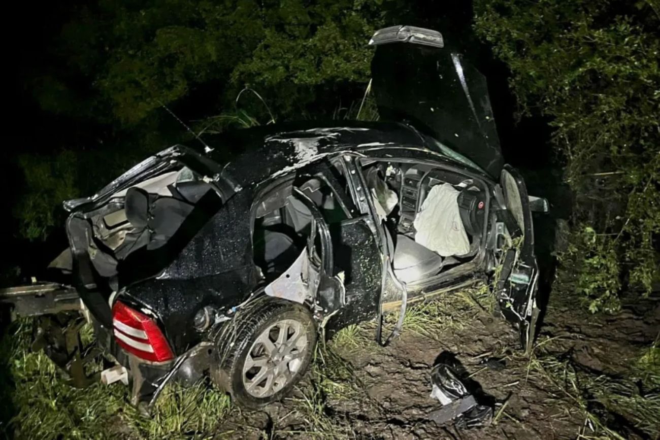 Tres jóvenes murieron tras el vuelco de un auto en la autopista 55 en San Luis