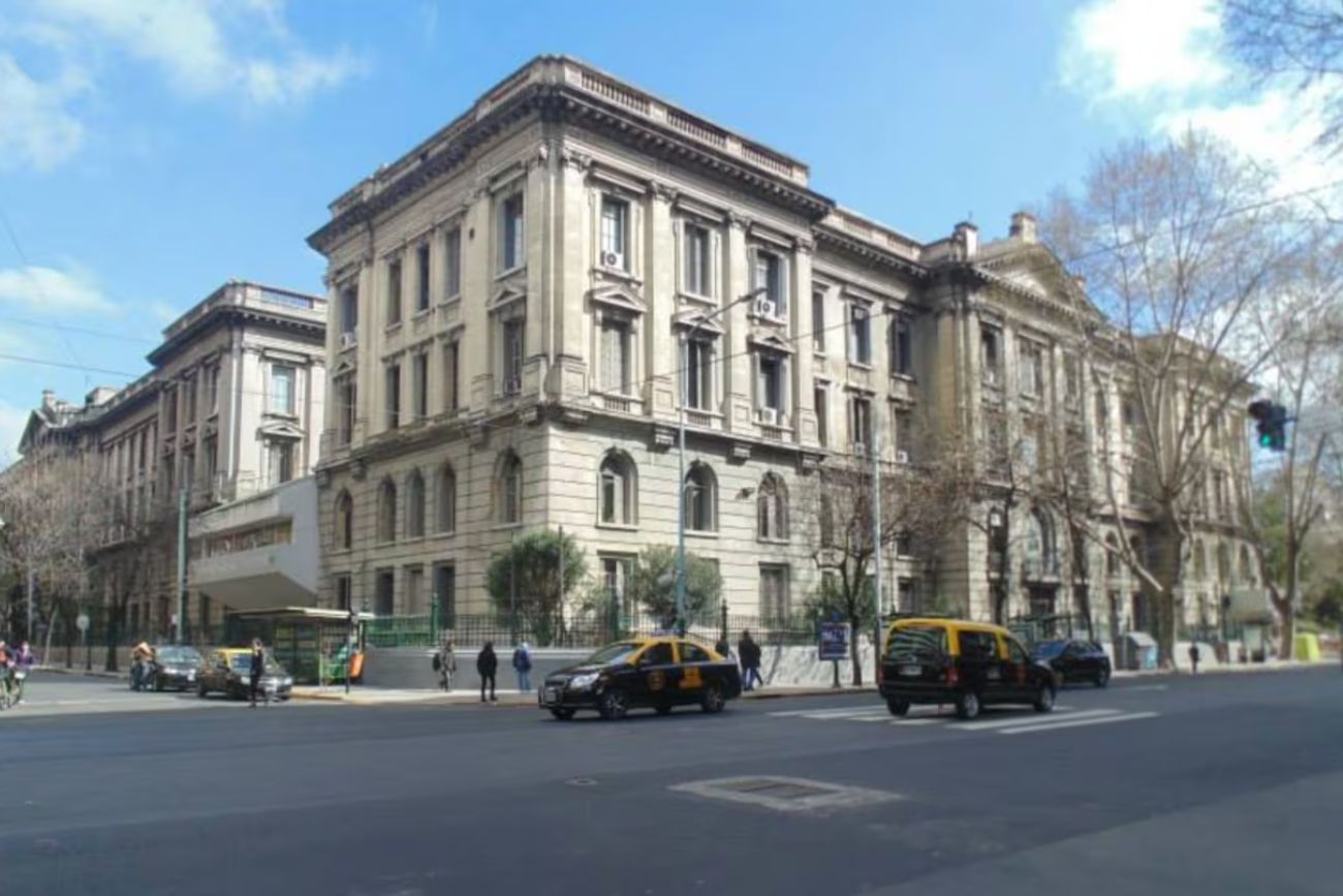 Causa medicamentos robados: una residente admitió que consumía propofol sustraído del Hospital Rivadavia
