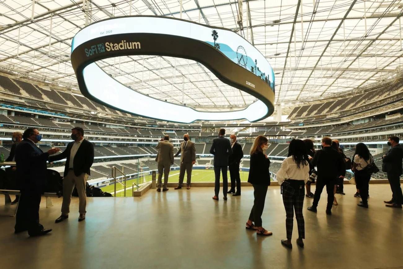 SoFi Stadium en conflicto.