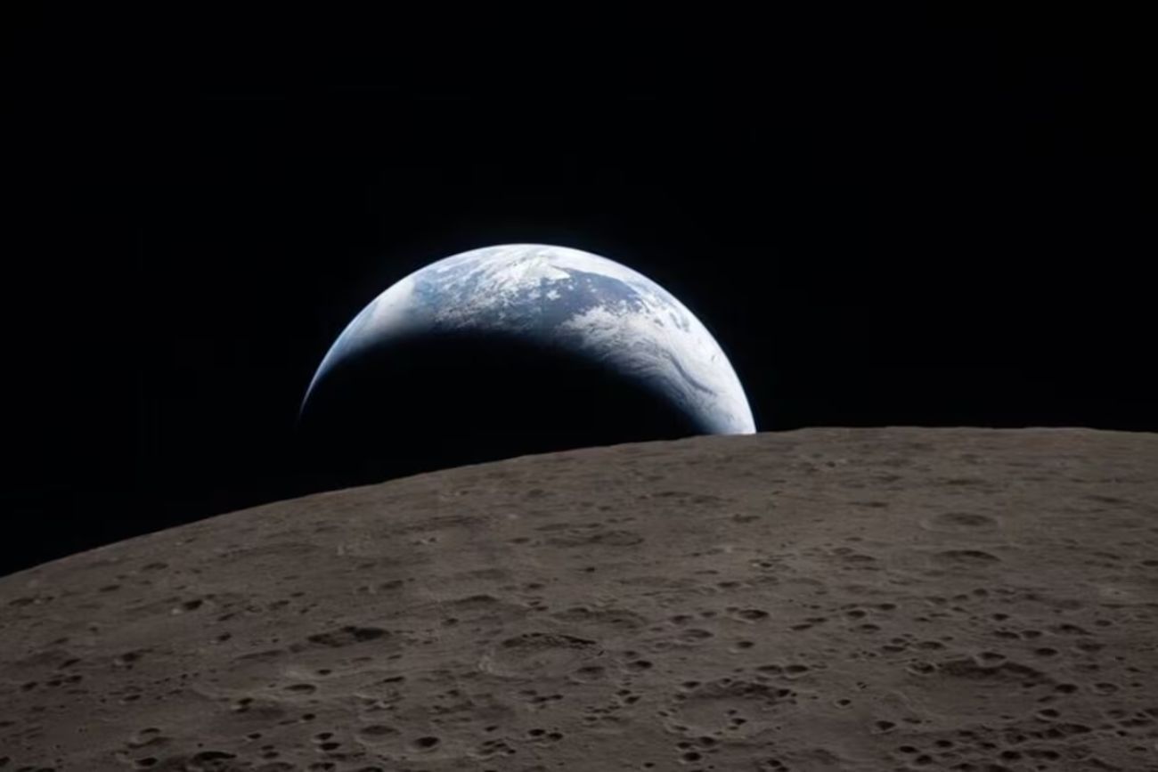 Revelaron las primeras fotos del lado oculto de la Luna. 