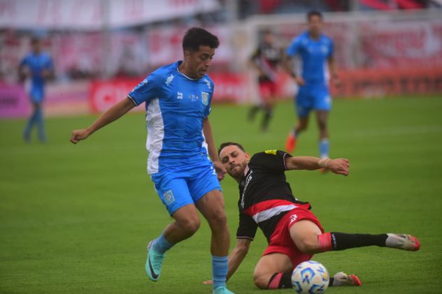 Estudiantes de Río Cuarto por Copa Argentina.