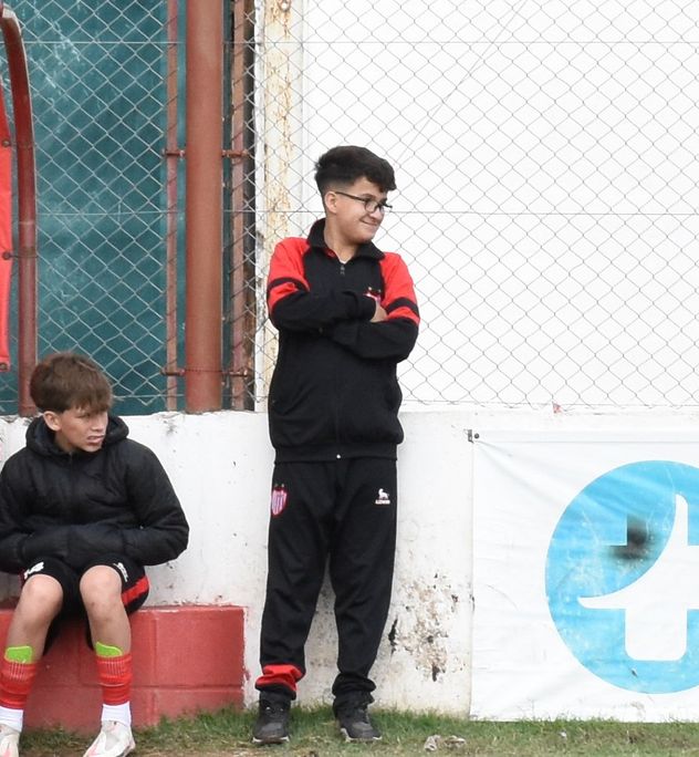 Joaquín Ciani Ahado, joven entrenador en el fútbol del interior de Córdoba.