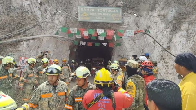 Derrumbe en la mina Santa Fe, en El Rosario, Sinaloa, Mexico. Rescate del segundo trabajador atrapado.