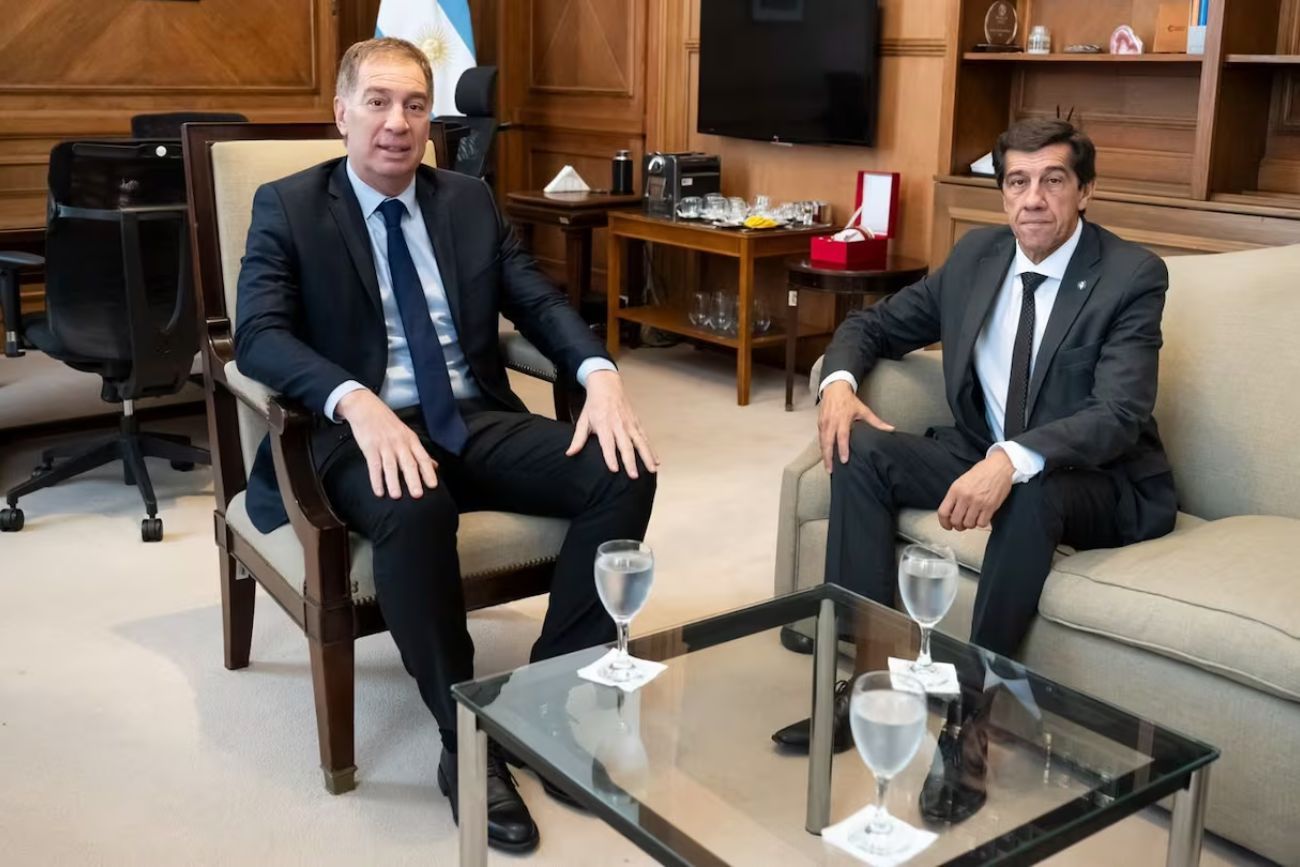 Santilli acelera la ronda de reuniones con gobernadores para blindar las reformas de Milei en el Congreso