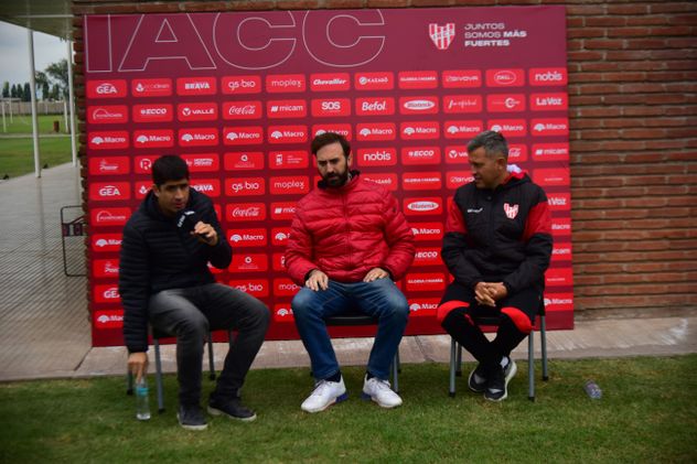 Diego Flores habló con Hernán Laurino y Agustín Caretó en Mundo Gloria.