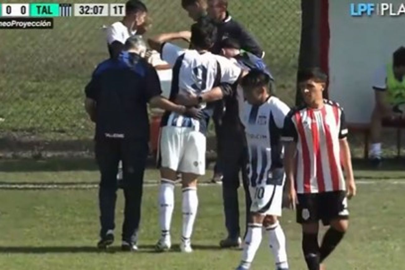 Daniel Ribera. El delantero de la reserva de Talleres debió abandonar el campo ante Barracas Central por una fuerte dolencia física. Su reemplazante, Sebastián Corradi, terminó dándole la victoria a la T".