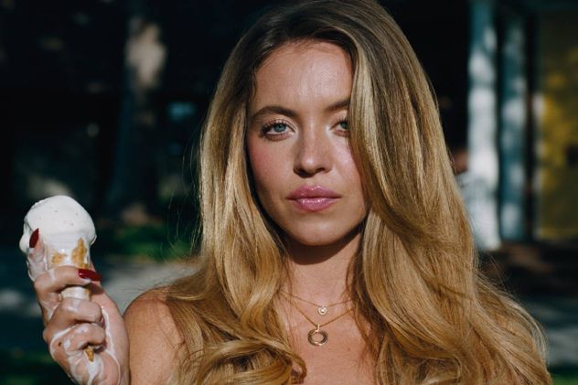 Sydney Sweeney como "Cassie", el personaje de Euphoria que la catapultó. (HBO Max)