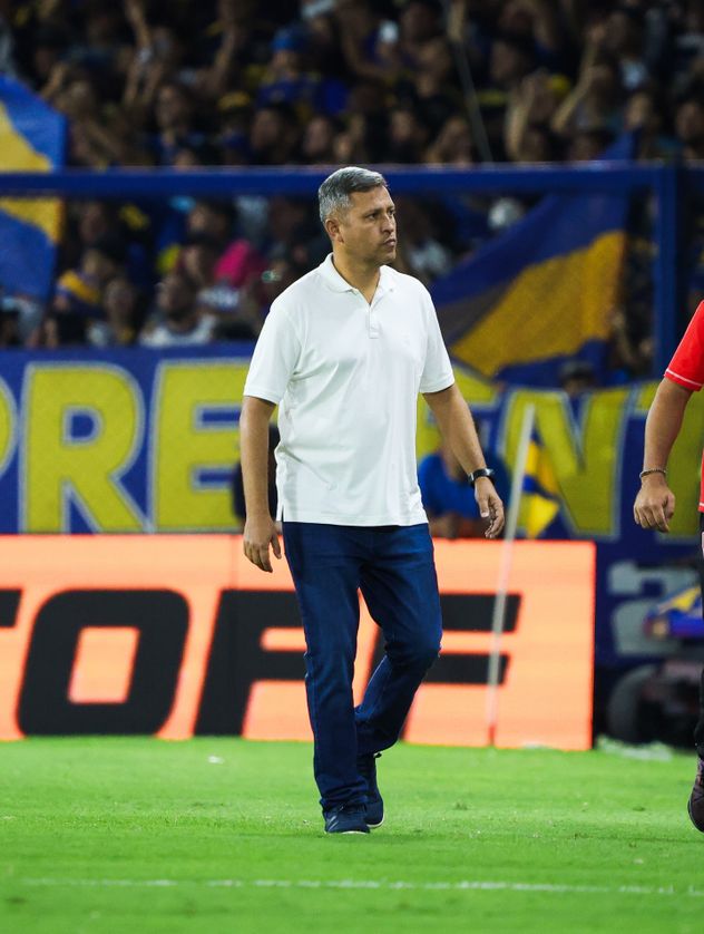 Diego Flores, DT de Instituto.