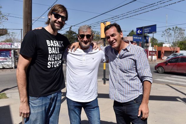 Fabricio Oberto junto a Pichi Campana y Marcelo Milanesio. (La Voz / Archivo)