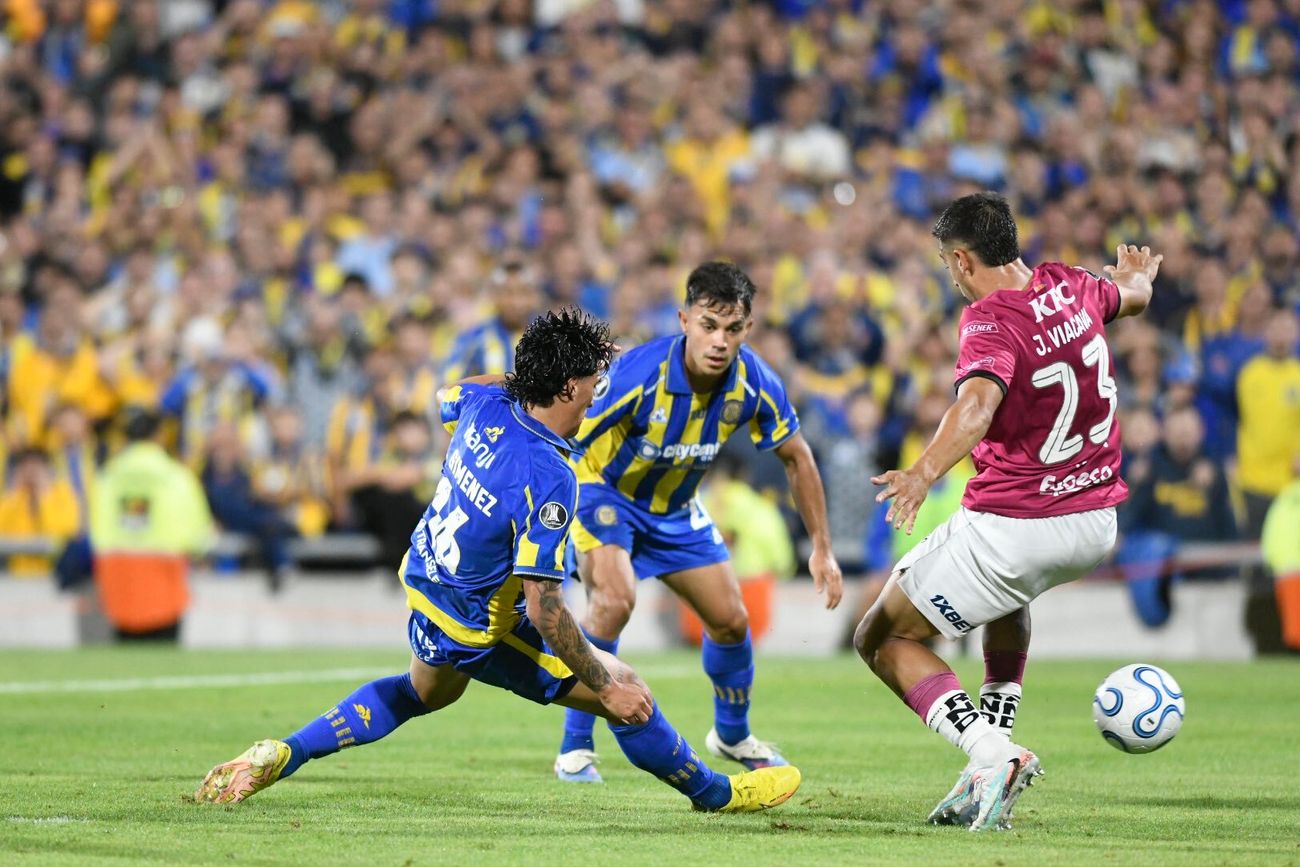 Rosario Central vs. Independiente del Valle, por Copa Libertadores.