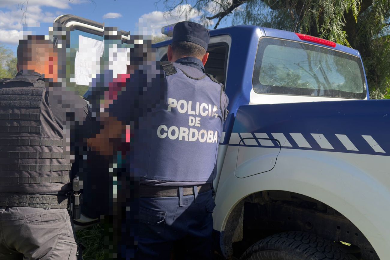 Dos detenidos en Las Tapias.