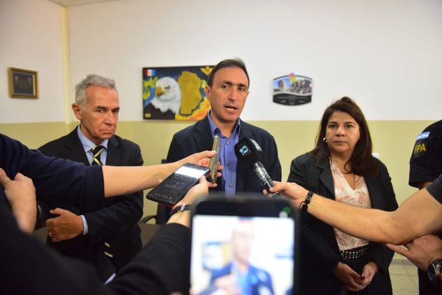 Ministro de Justicia y Trabajo, Julián López.
