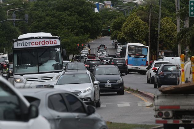 Se estima que un 40% de los veh culos circula hoy sin seguro. (La Voz)