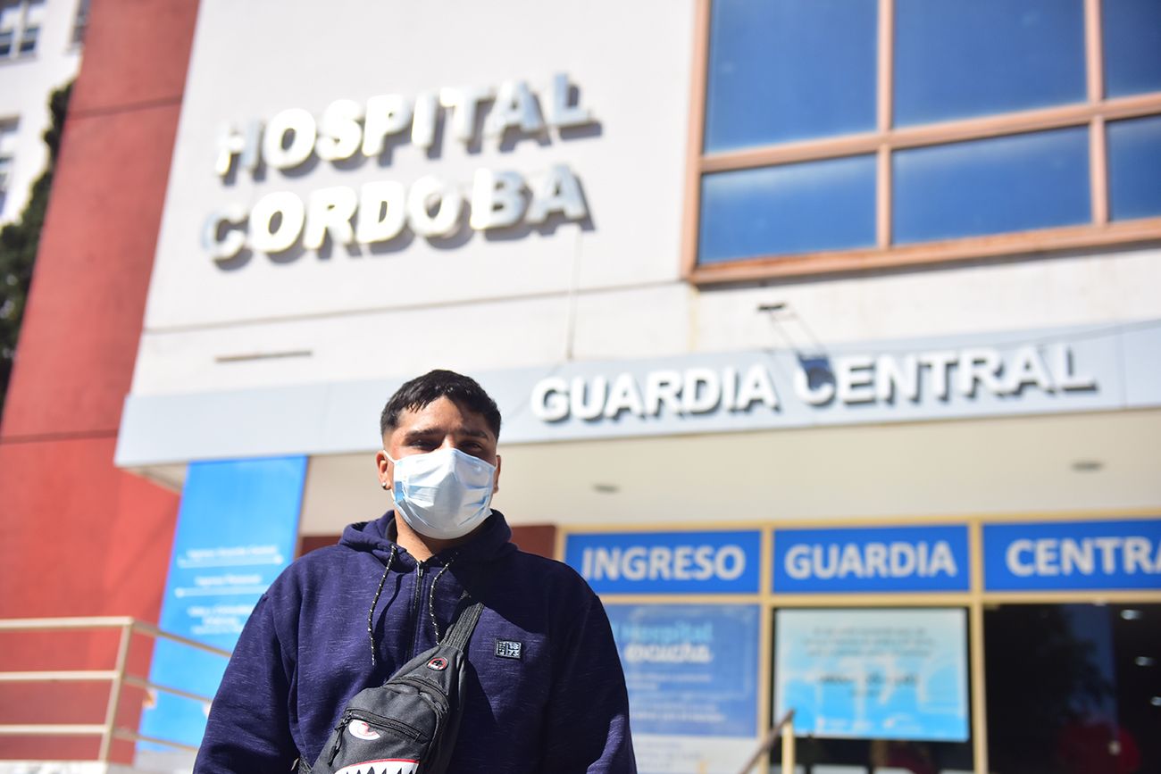 Ezequiel Romero (22) recibió el primer trasplante de corazón en el Hospital Córdoba de un donante en asistolia controlada y se recupera favorablemente. 