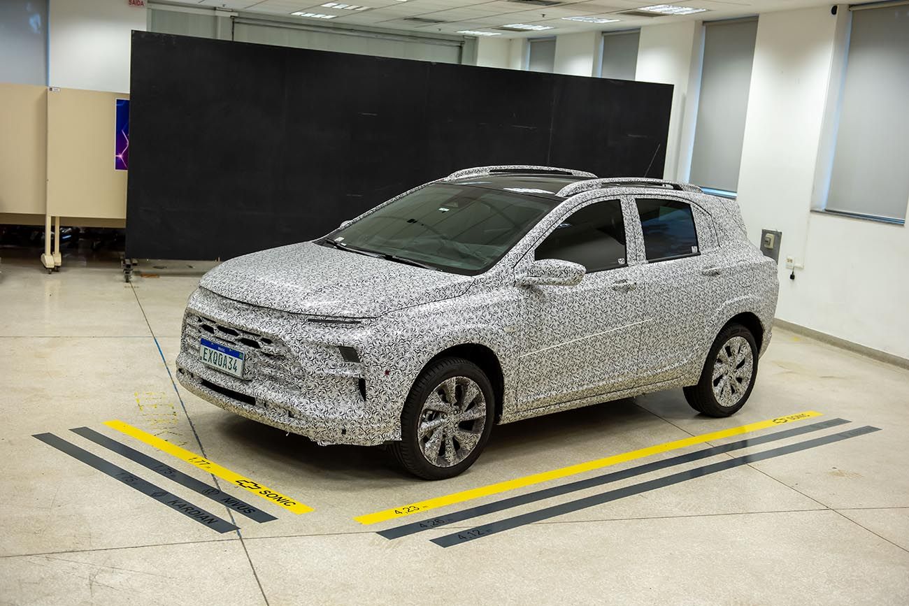 El Chevrolet Sonic es ahora un SUV compacto que se ubicará entre el Onix y el B-SUV Tracker.