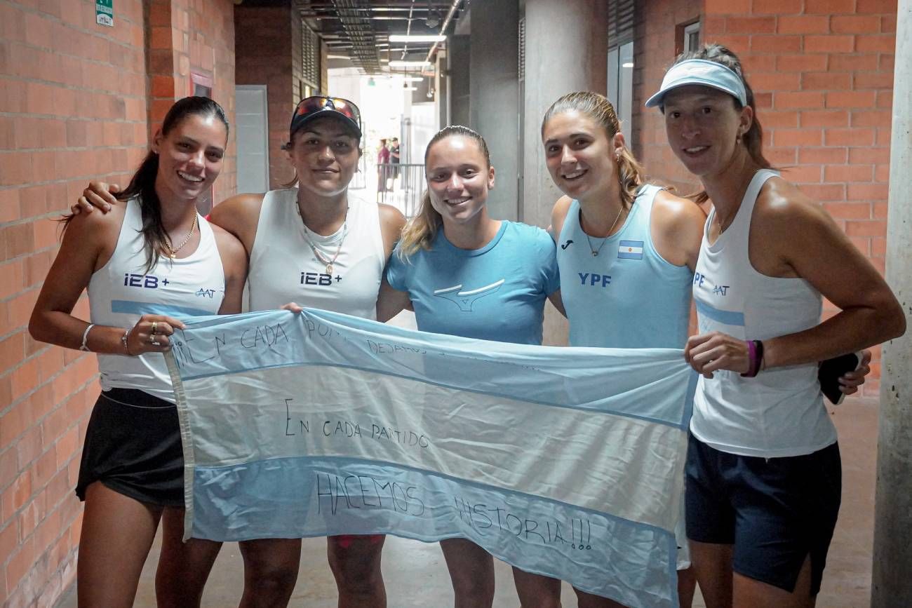 Argenitna derrotó a Chile y jugará ante México por un lugar en los playoffs de la Billie Jean King Cup.