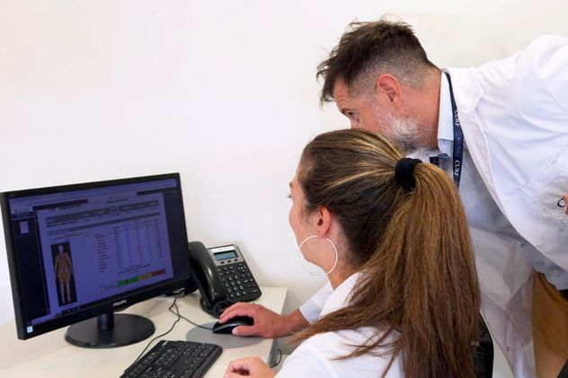 La información obtenida en estos estudios permite optimizar la toma de decisiones médicas y personalizar los tratamientos.