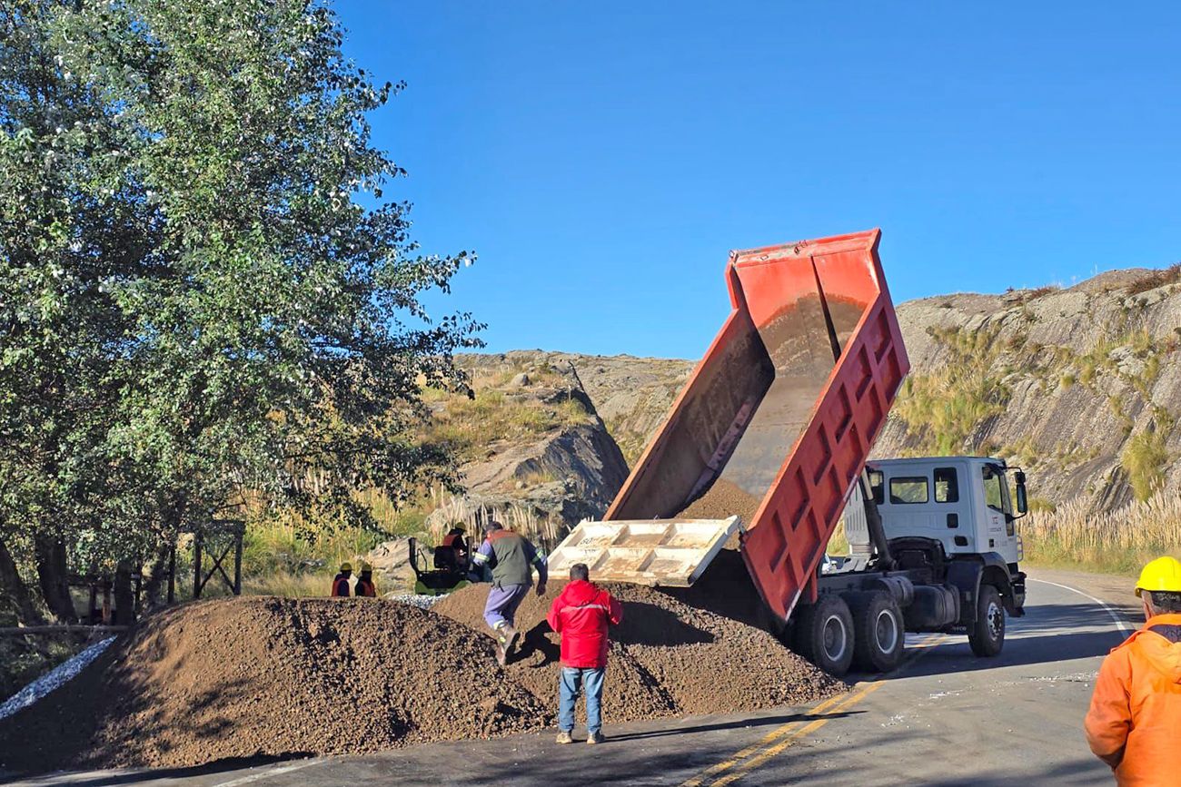 Trabajos en el Camino de las Altas Cumbres.