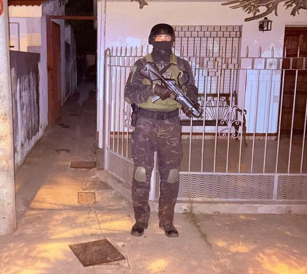 Morteros: secuestraron más de 2 kilos de cocaína ocultos en una butaca de bebé y hay tres personas detenidas. (Fuerza Policial Antinarcotrafico)