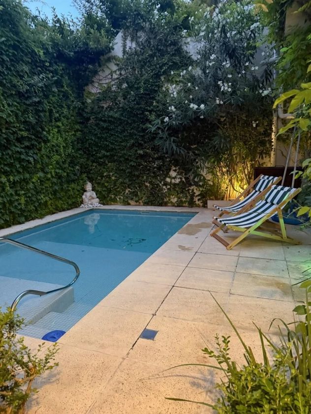 Así es la casa renovada de Agostina Scioli: diseño, luz natural y estilo moderno.