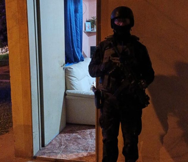 Morteros: secuestraron más de 2 kilos de cocaína ocultos en una butaca de bebé y hay tres personas detenidas. (Fuerza Policial Antinarcotrafico)