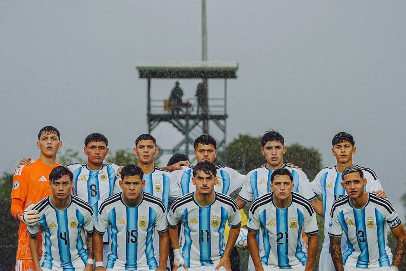 La selección argentina sub 17 se clasificó al Mundial empatar con Bolivia 