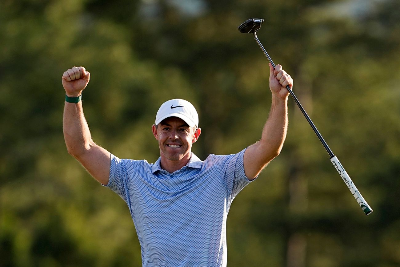 Rory McIlroy conquistó por segundo año seguido el Masters de Augusta. (AP)