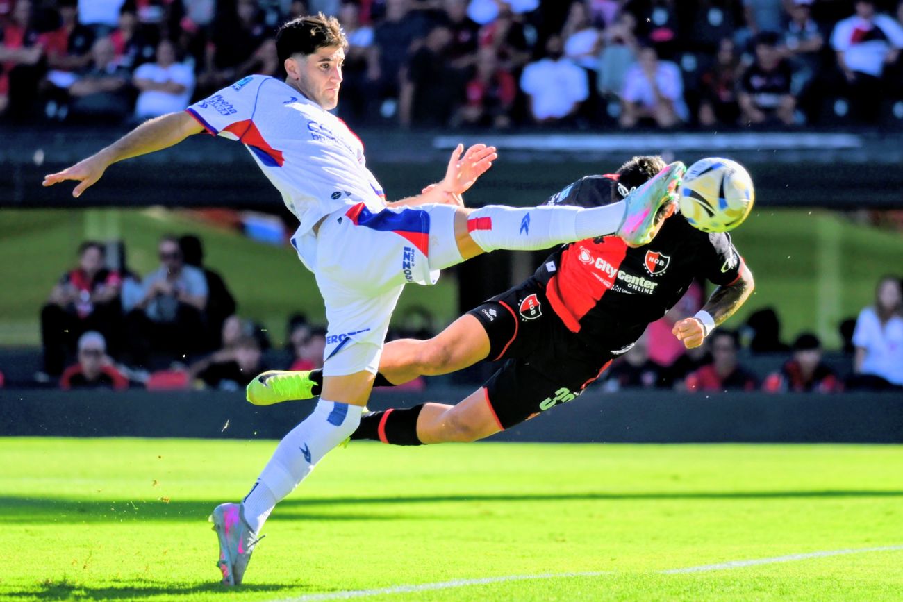 San Lorenzo empató en su visita a Newell's. 