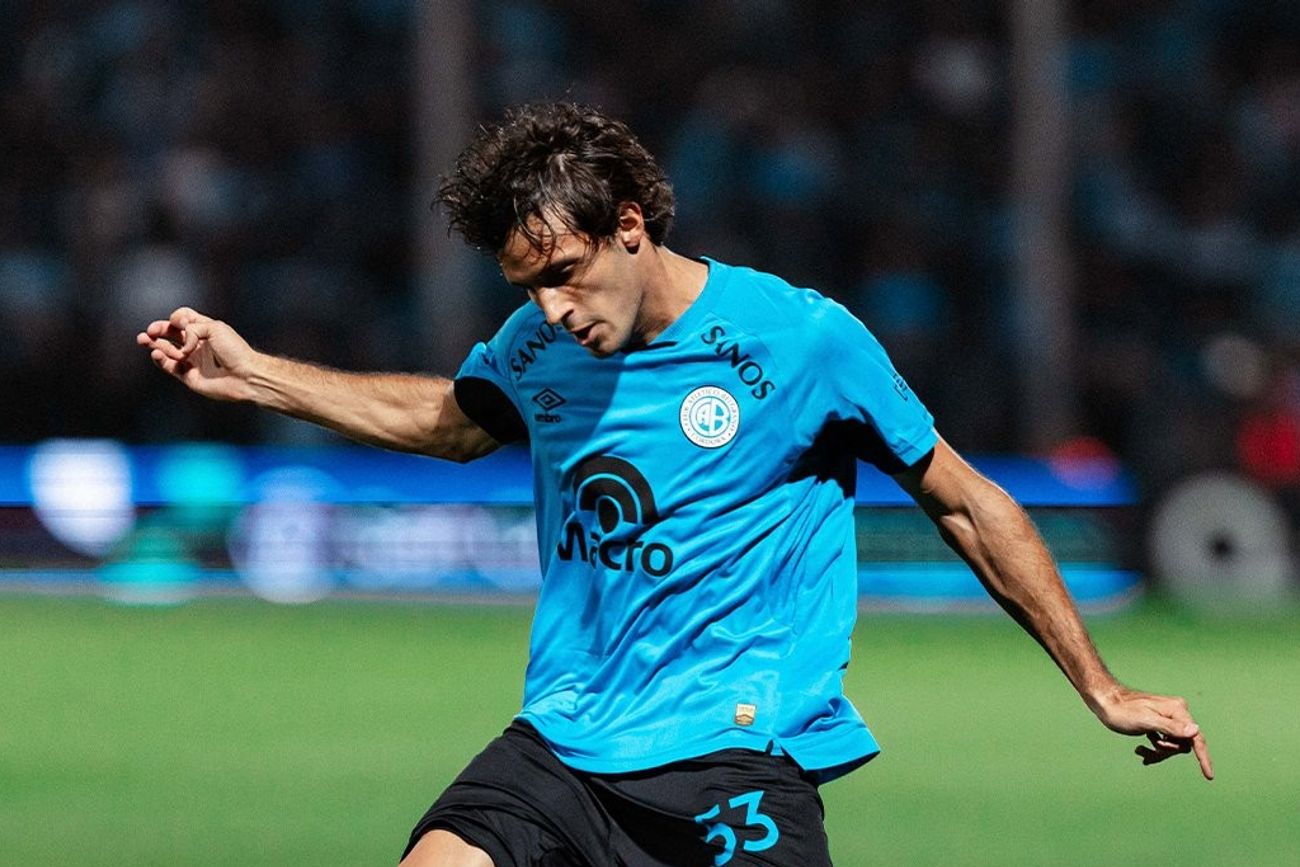 Juan Velázquez se quedó afuera de los próximos partidos de Belgrano en el Torneo Apertura, por lesión. (Prensa Belgrano)