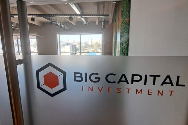 Sede local. La oficina de Wenance SA en Córdoba, con el nombre de Big Capital Investment en la torre de Capitalinas. (José Hernández / La Voz)