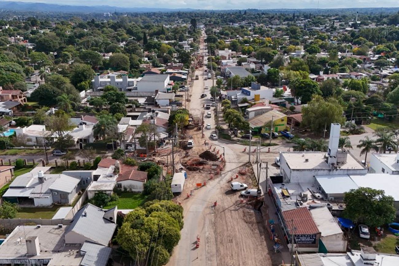 La obra en avenida Bodereau avanza mediante numerosos frentes de obra. (Gobierno de Córdoba)