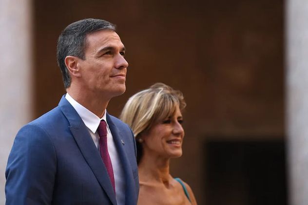 Pedro Sánchez y su esposa, Begoña Gómez.