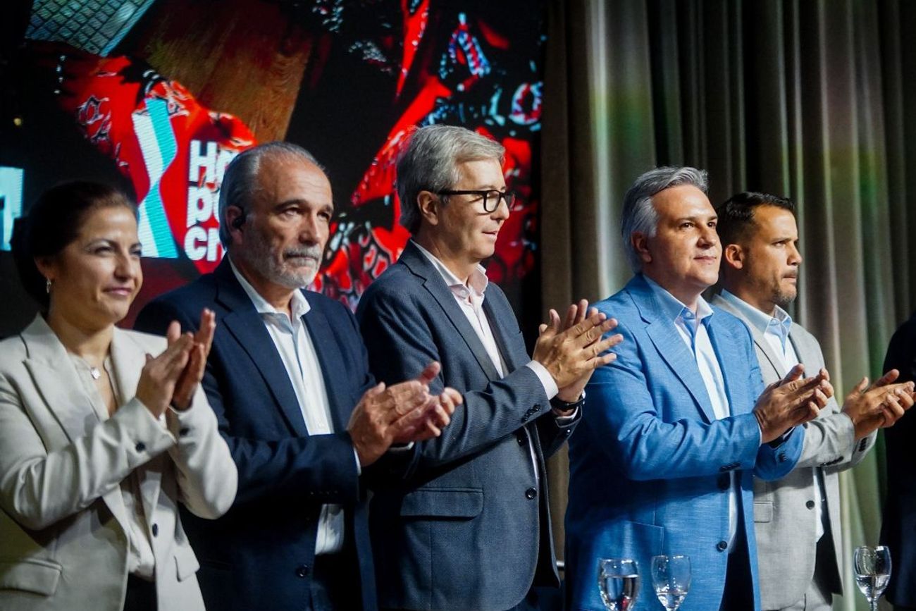 El gobernador Martín Llaryora encabezó el acto de lanzamiento del CBA Me Capacita 2026.