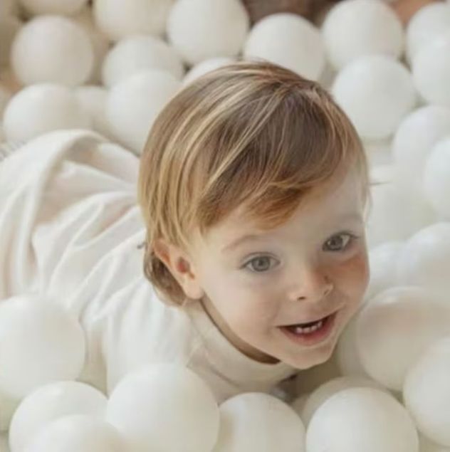 Así está hoy Beltrán, el hijo de Alejandro Fantino y Coni Mosqueira: el festejo por sus 2 años.