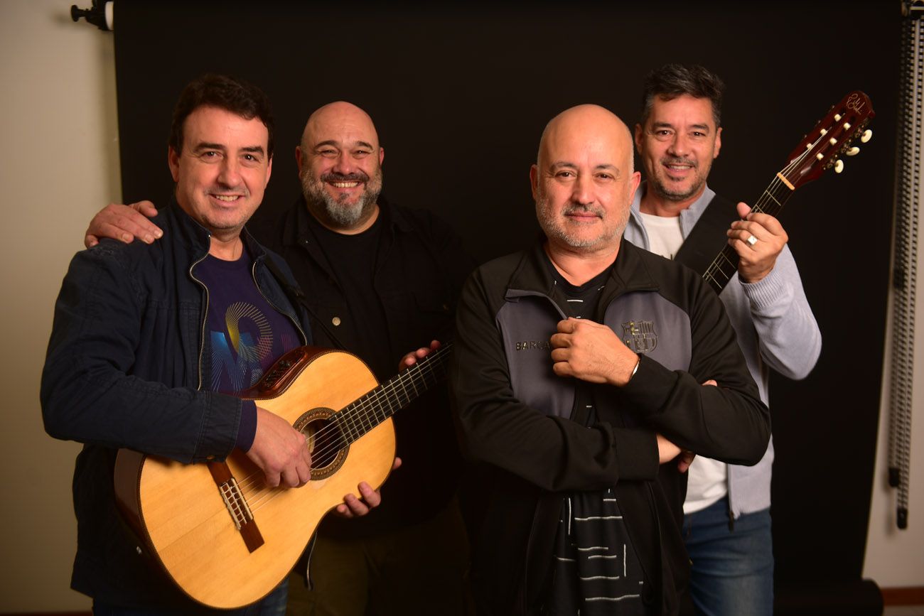 El grupo 5 Sentidos en el Streaming de La Voz en Vivo, cumpliendo 30 años de trayectoria. 