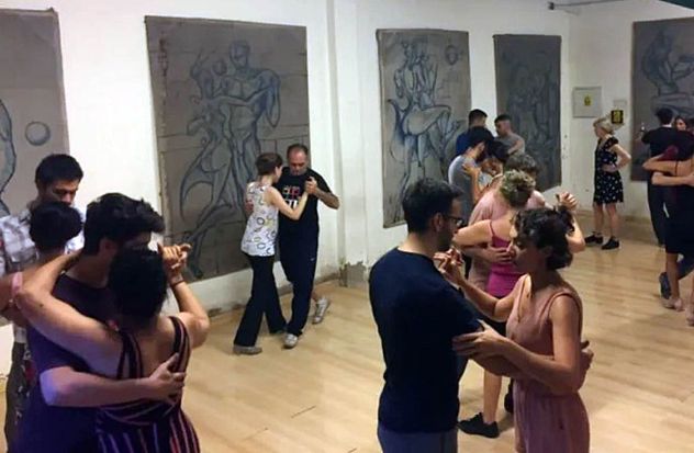 Milonga.