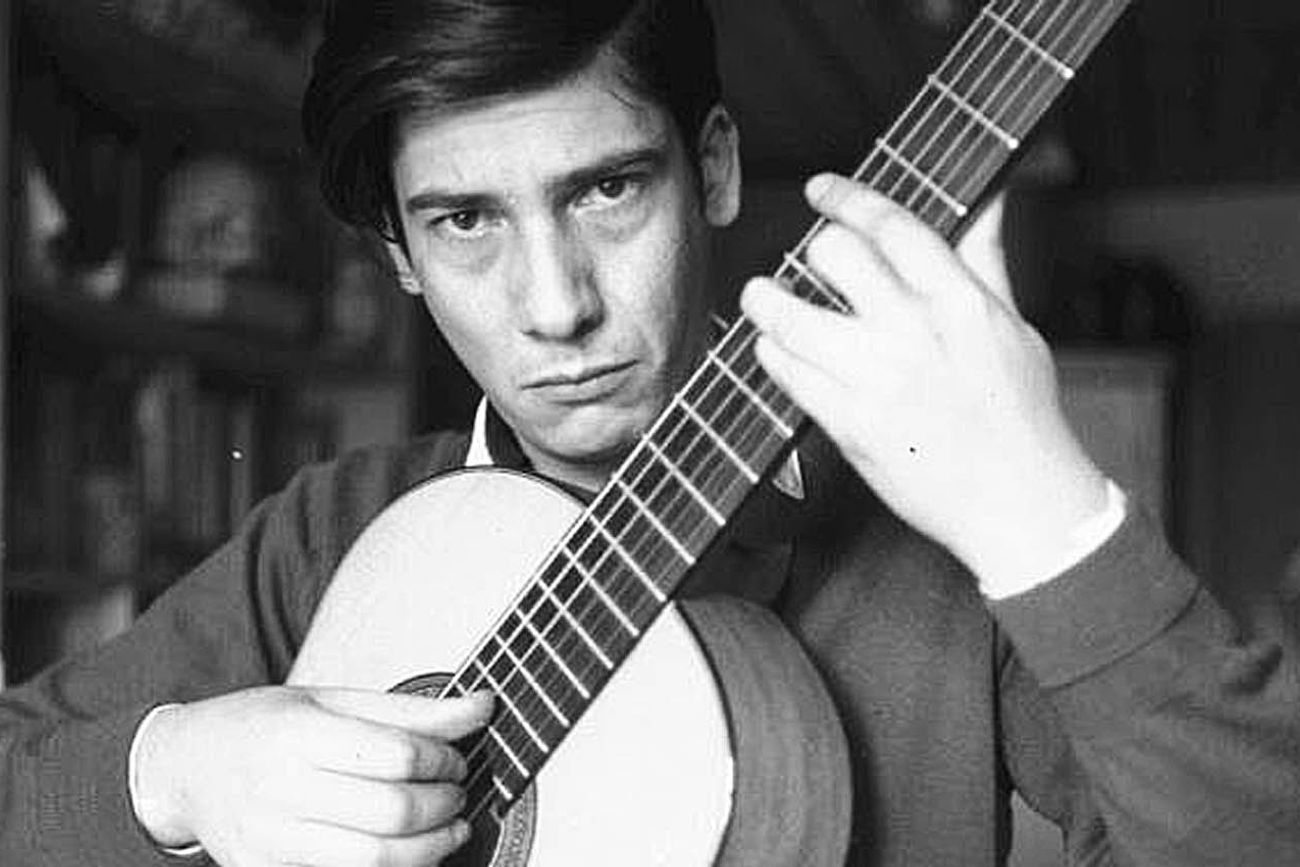 Alfredo Zitarrosa.