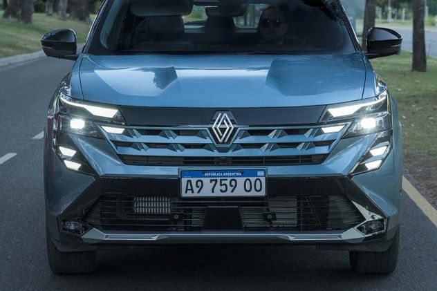 La industria automotriz se ubica como la tercera con mejor desempeño agregado dentro del ranking sectorial.