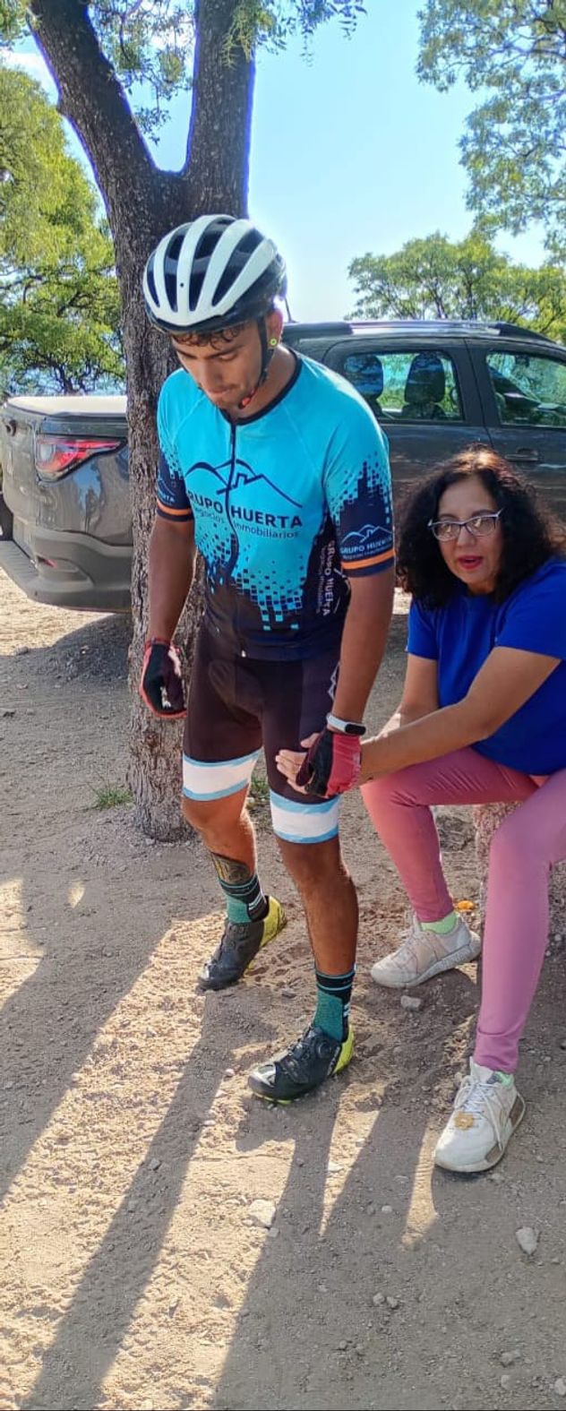 Joel Agüero: el joven que sobrevivió a un choque brutal y ahora desafía a las Sierras de Córdoba
