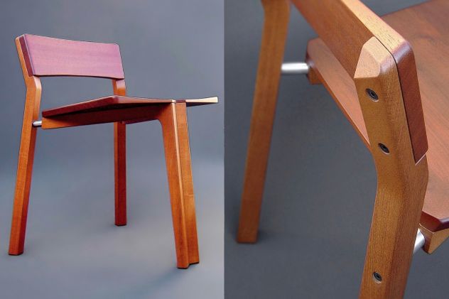 “Haiku”, de Ernesto Gabriel Torriano: una silla liviana que redefine la tipología clásica con tres apoyos y madera recuperada.