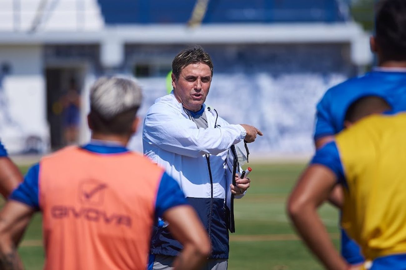 Angel Guillermo Hoyos en Talleres.