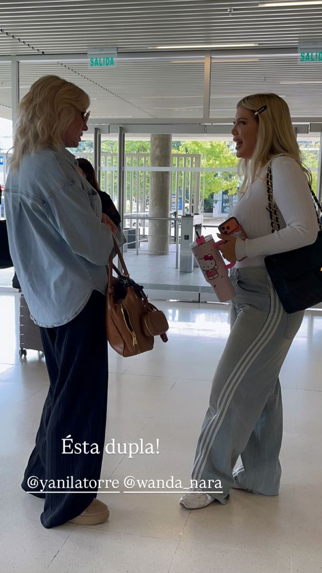 Wanda Nara y Yanina Latorre en el estudio.